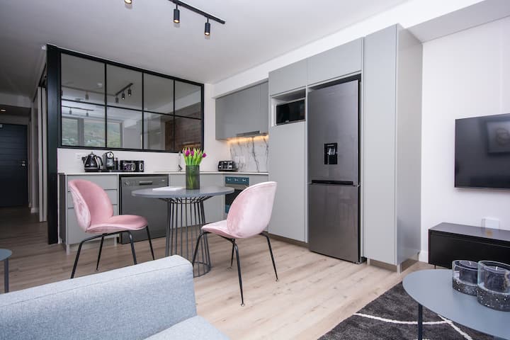 Stylish Apartment in The Aster – photo 4